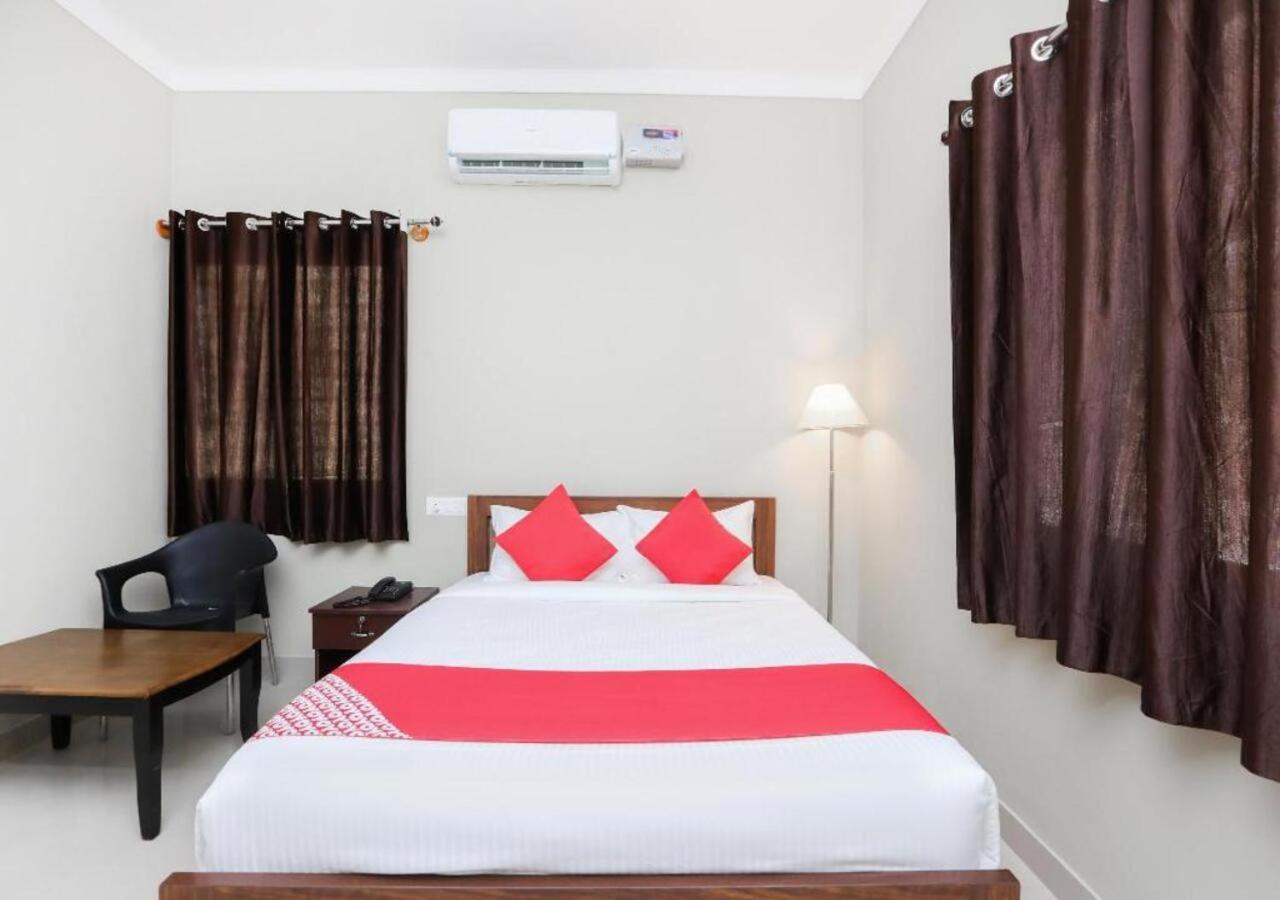 Hotel The Green Orchid Mysuru Zewnętrze zdjęcie